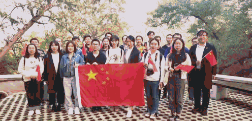 图5 向祖国母亲送上祝福.gif 图5 向祖国母亲送上祝福.gif