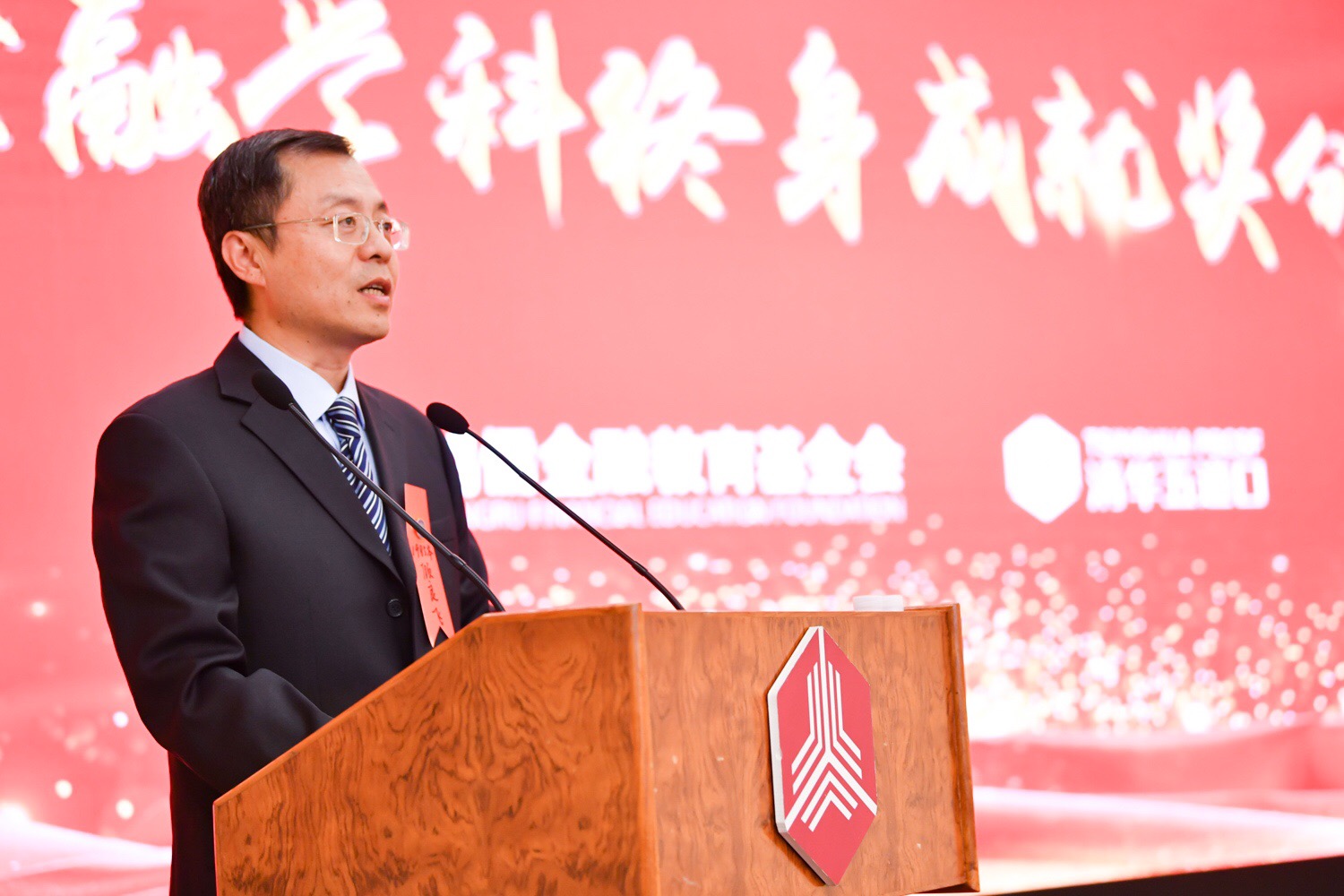 德州扑克大小